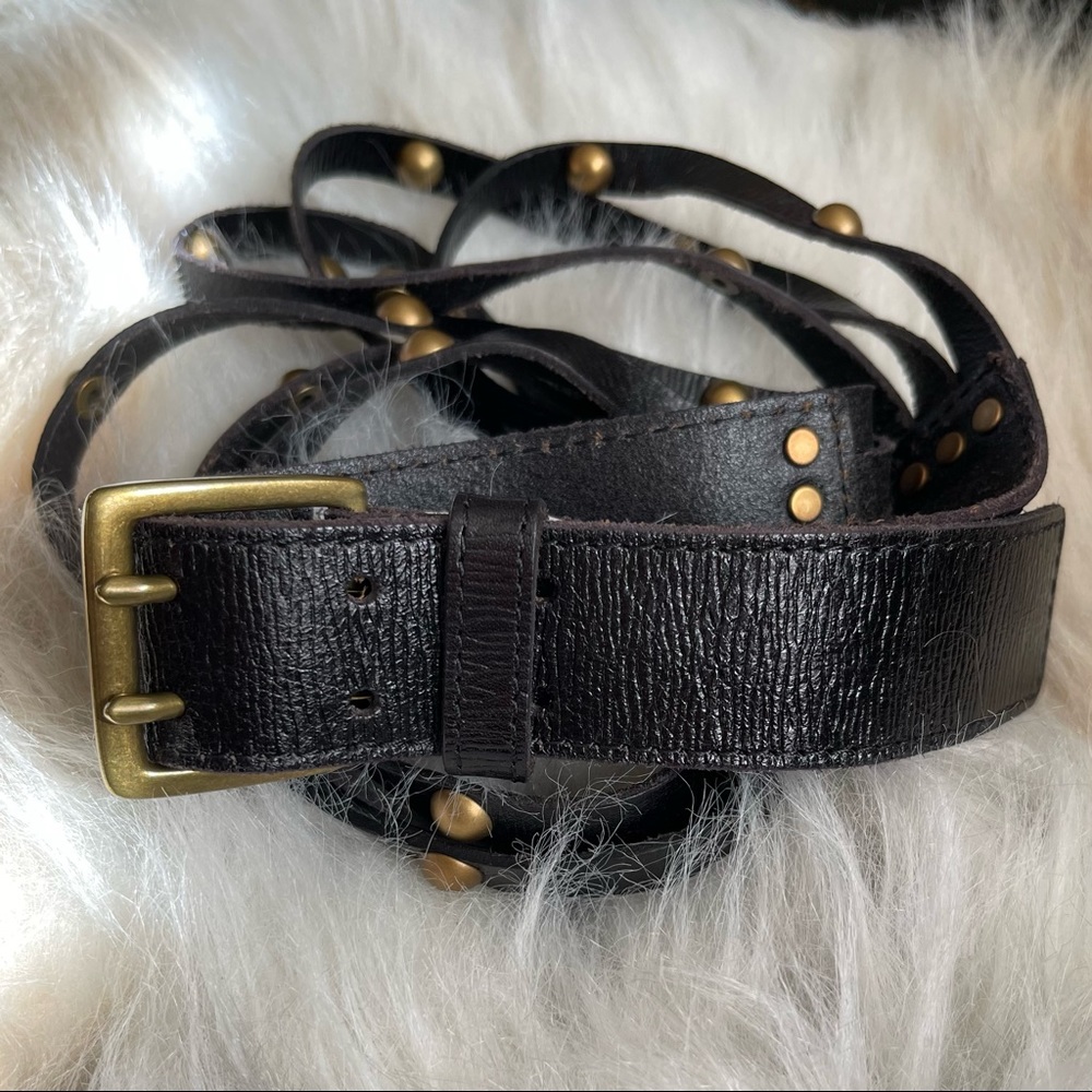 Black women’s belt w/ gold studs